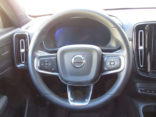 Used 2023 Volvo C40 P8 Recharge Ultimate w/ Protection Package Premier AWD/4WD image 24