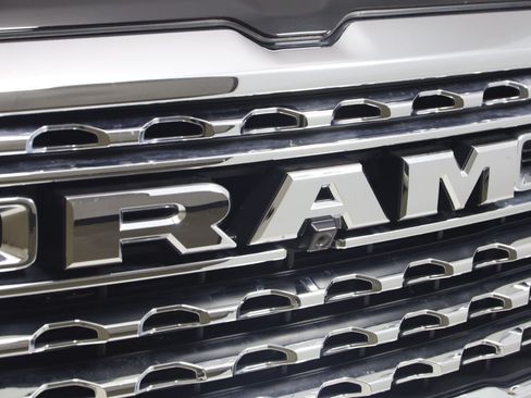 Used 2025 RAM 1500 Limited w/ Trailer Tow Group AWD/4WD image 21