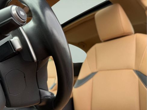 Certified 2024 Lexus ES 350 w/ Premium Package FWD image 11