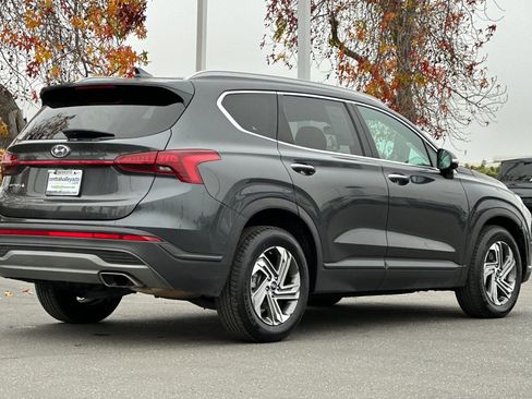 Used 2023 Hyundai Santa Fe SEL image 4