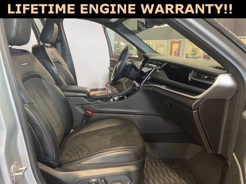 Used 2024 Jeep Grand Cherokee Trailhawk image 36