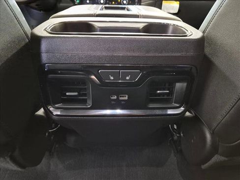 Used 2022 Chevrolet Silverado 1500 ZR2 w/ Technology Package AWD/4WD image 17