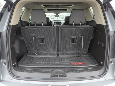 Used 2023 GMC Acadia Denali w/ Denali Ultimate Package image 28