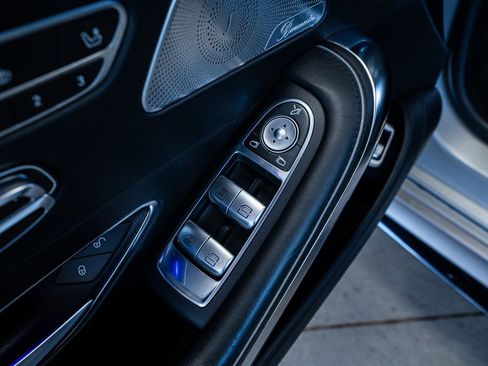 Used 2015 Mercedes-Benz S 63 AMG 4MATIC Coupe image 37