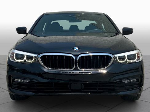 Used 2018 BMW 530i xDrive AWD/4WD image 3