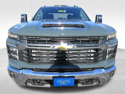 New 2026 Chevrolet Silverado 3500 LT w/ Convenience Package image 8