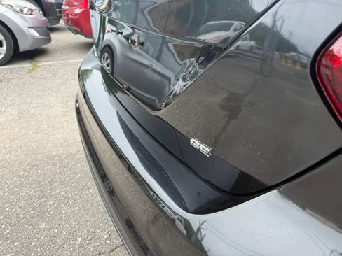 Used 2014 Ford Focus SE w/ SE Sport Package FWD image 7
