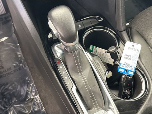 Used 2023 Buick Encore GX Preferred w/ Cold Weather Comfort Package image 18