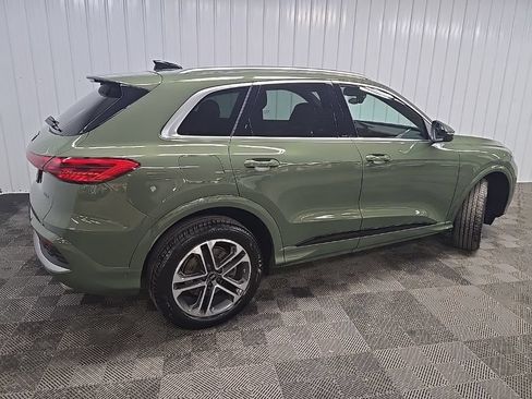 Used 2025 Audi Q5 Premium Plus w/ Premium Plus AWD/4WD image 3
