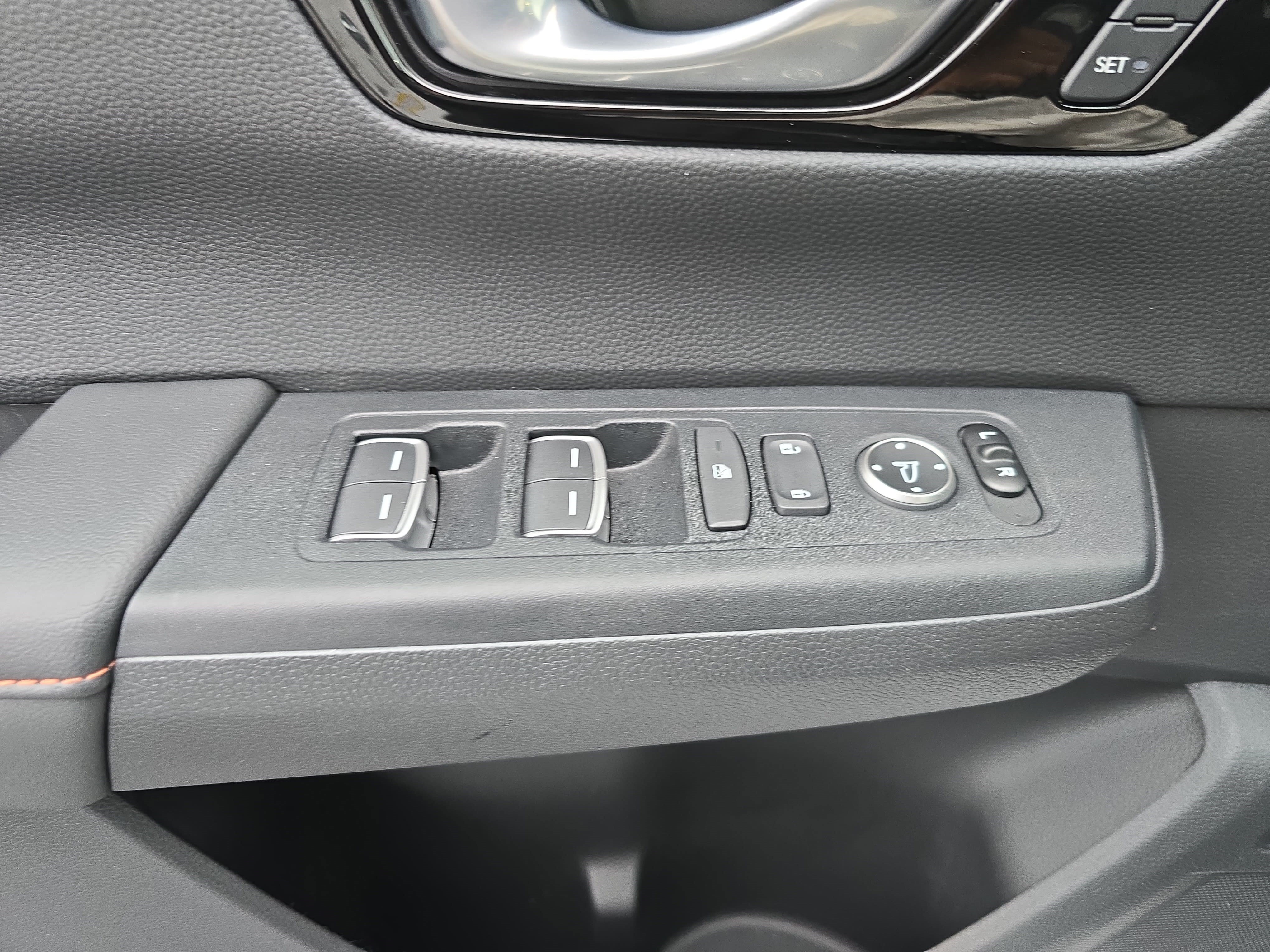 Used 2025 Honda CR-V Sport Touring image 26
