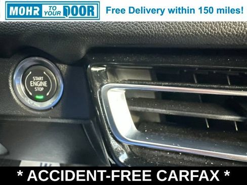 Used 2026 Chevrolet Traverse LT FWD image 32