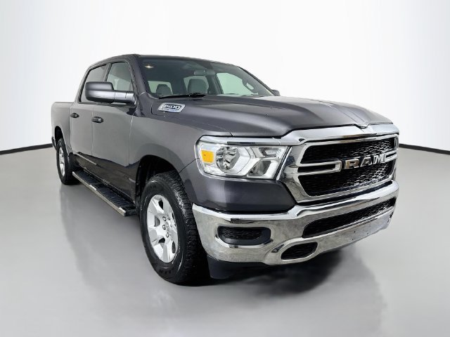 Used 2024 RAM 1500 Tradesman AWD/4WD image 3