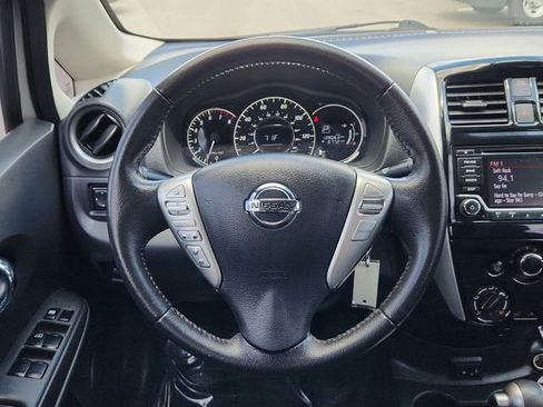 Used 2017 Nissan Versa Note SV FWD image 32