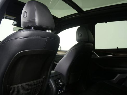 Used 2018 BMW X3 xDrive30i w/ Executive Package image 17