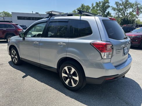 Used 2018 Subaru Forester 2.5i w/ Alloy Wheel Package AWD/4WD image 6