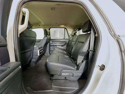 Used 2024 Ford Expedition Max XLT RWD image 28