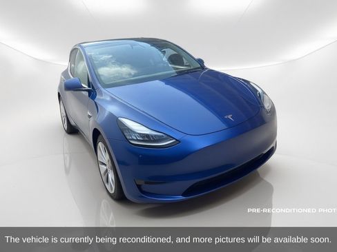 Used 2021 Tesla Model Y Long Range AWD/4WD image 3