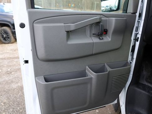 New 2026 Chevrolet Express 3500 w/ Power Convenience Package RWD image 23