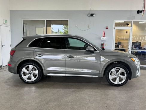 Used 2023 Audi Q5 2.0T Premium Plus AWD/4WD image 4