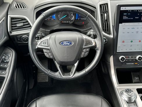 Certified 2024 Ford Edge SEL w/ Convenience Package image 17