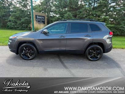 Used 2016 Jeep Cherokee Latitude w/ Comfort/Convenience Group