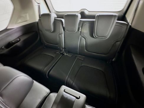 Used 2025 INFINITI QX80 Luxe AWD/4WD image 23
