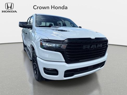Used 2025 RAM 1500 Laramie w/ Night Edition AWD/4WD image 7