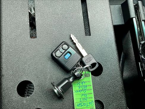 Used 2017 Ford Explorer Base w/ Ultimate Wiring Package image 36