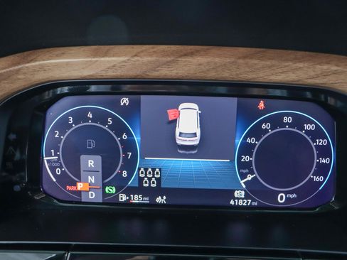 Used 2024 Volkswagen Atlas SE image 15