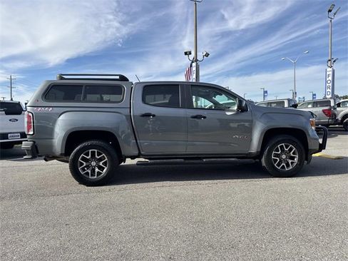 Used 2022 GMC Canyon AT4 image 4