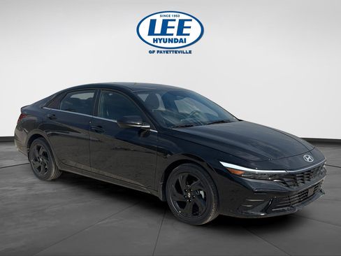 New 2026 Hyundai Elantra SEL Sport FWD image 1