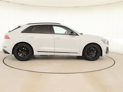 New 2026 Audi SQ8 Premium Plus image 8