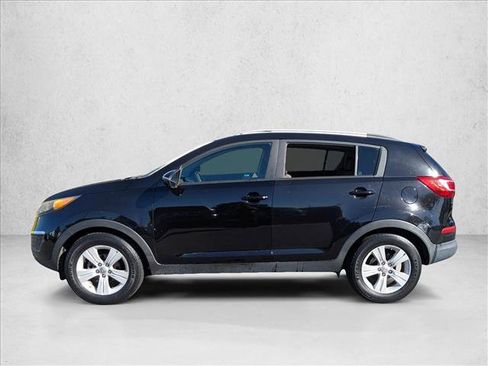 Used 2011 Kia Sportage LX w/ Convenience Pkg image 9
