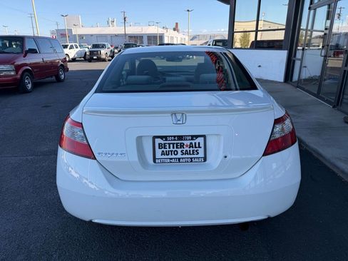 Used 2010 Honda Civic LX image 4