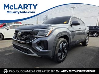 Used 2025 Volkswagen Atlas Cross Sport SE video 1