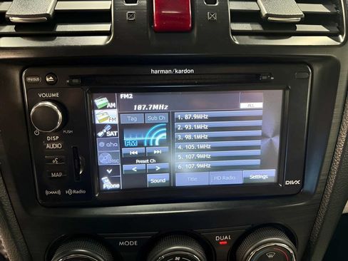 Used 2014 Subaru Forester 2.5i Touring AWD/4WD image 28