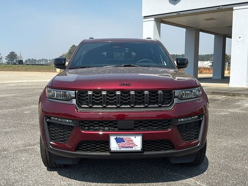 New 2026 Jeep Grand Cherokee L Limited image 2