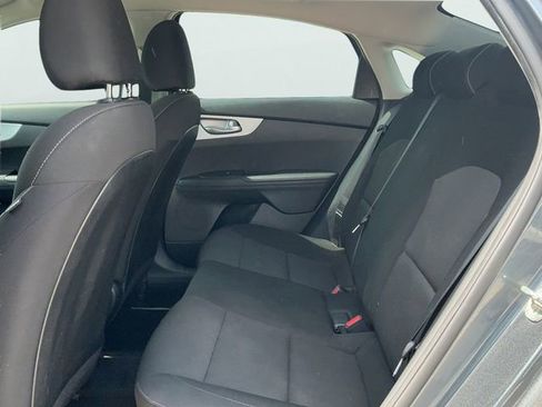 Used 2023 Kia Forte LXS FWD image 12