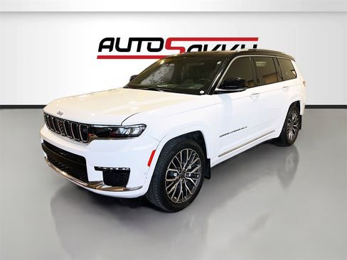 Used 2022 Jeep Grand Cherokee L Summit image 3