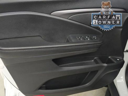 Used 2020 Honda Ridgeline Sport image 23