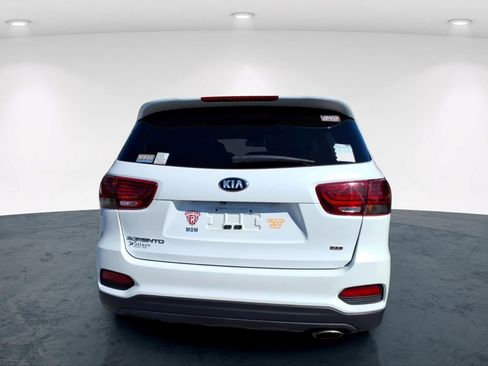 Used 2020 Kia Sorento L FWD image 14