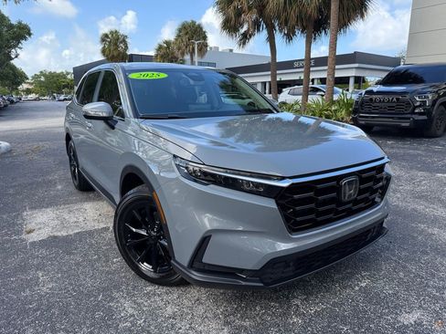 Used 2025 Honda CR-V EX-L image 1