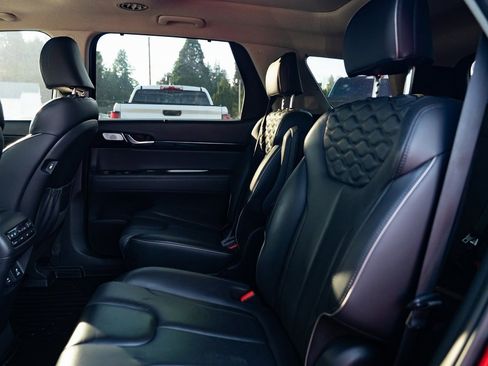 Used 2022 Hyundai Palisade Limited image 22