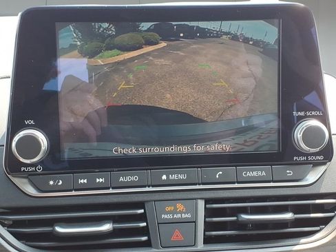 New 2025 Nissan Sentra SV w/ All-Weather Package FWD image 25