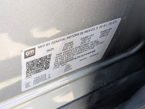 Used 2025 Chevrolet Blazer LT image 34