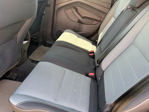 Used 2016 Ford Escape SE AWD/4WD image 15