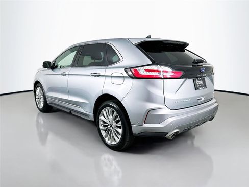 Used 2022 Ford Edge Titanium w/ Equipment Group 301A AWD/4WD image 10