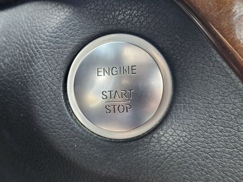 Used 2017 Mercedes-Benz GLS 450 4MATIC image 21