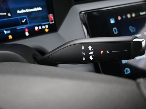New 2027 Chevrolet Bolt RS w/ Technology Package FWD image 18