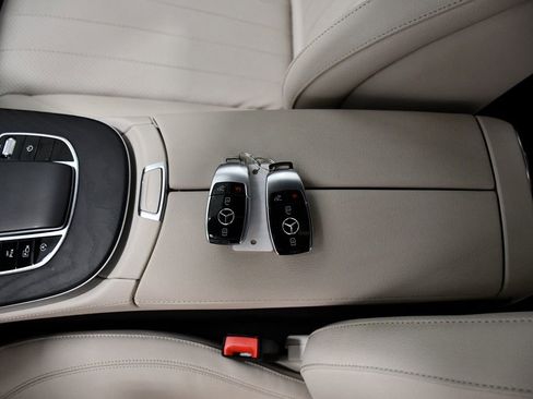 Used 2022 Mercedes-Benz E 350 4MATIC Sedan image 23